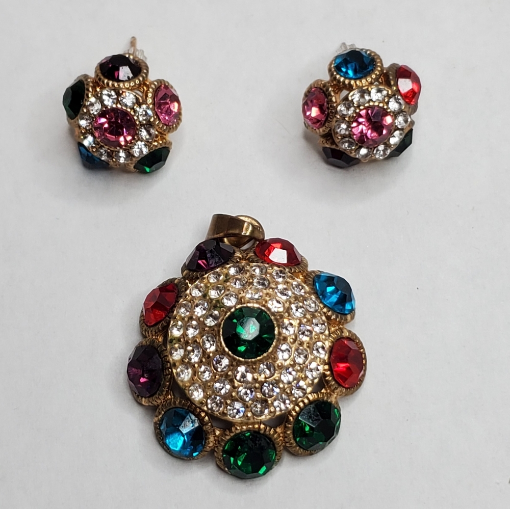 Rainbow flower earring and pendant set